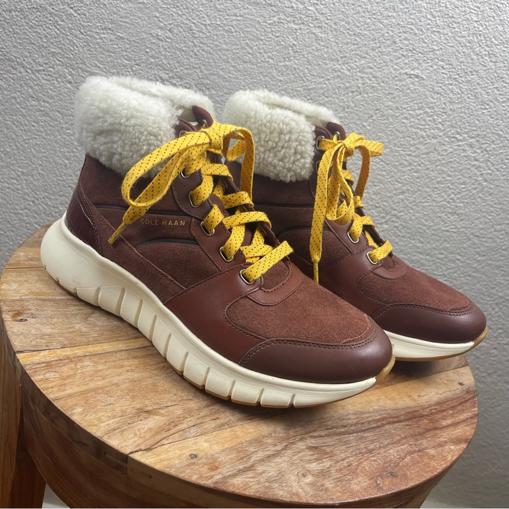 Cole Haan l 6.5B Zero Grand Natural Sheep Shearling Yellow Laces Hiking Boots